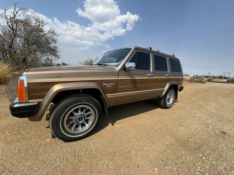 1988 Jeep XJ Wagoneer - Image 13 of 31