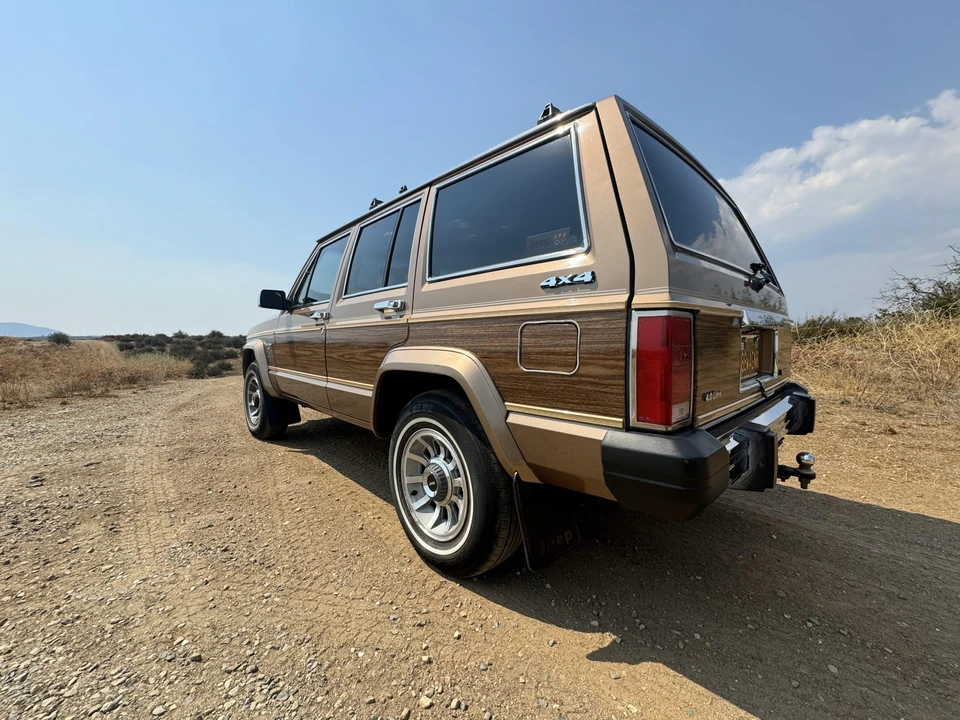 1988 Jeep XJ Wagoneer - Image 15 of 31