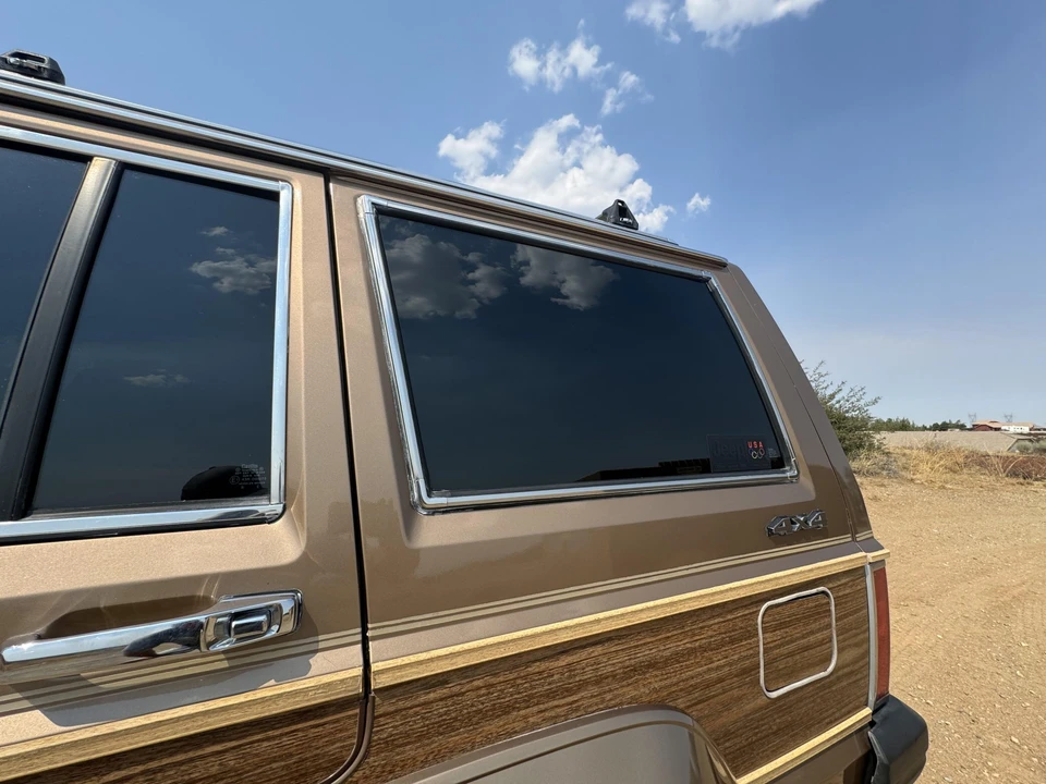 1988 Jeep XJ Wagoneer - Image 28 of 31