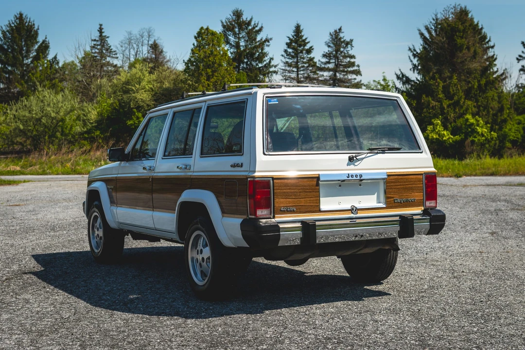 1988 Jeep XJ Wagoneer - Image 21 of 31