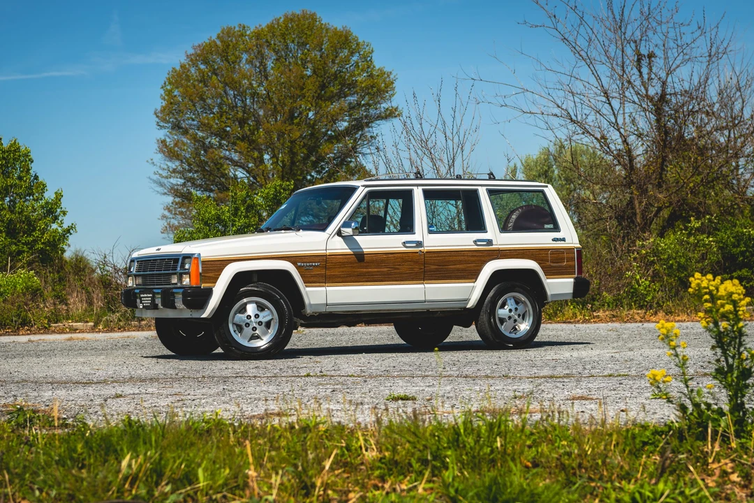 1988 Jeep XJ Wagoneer - Image 13 of 31