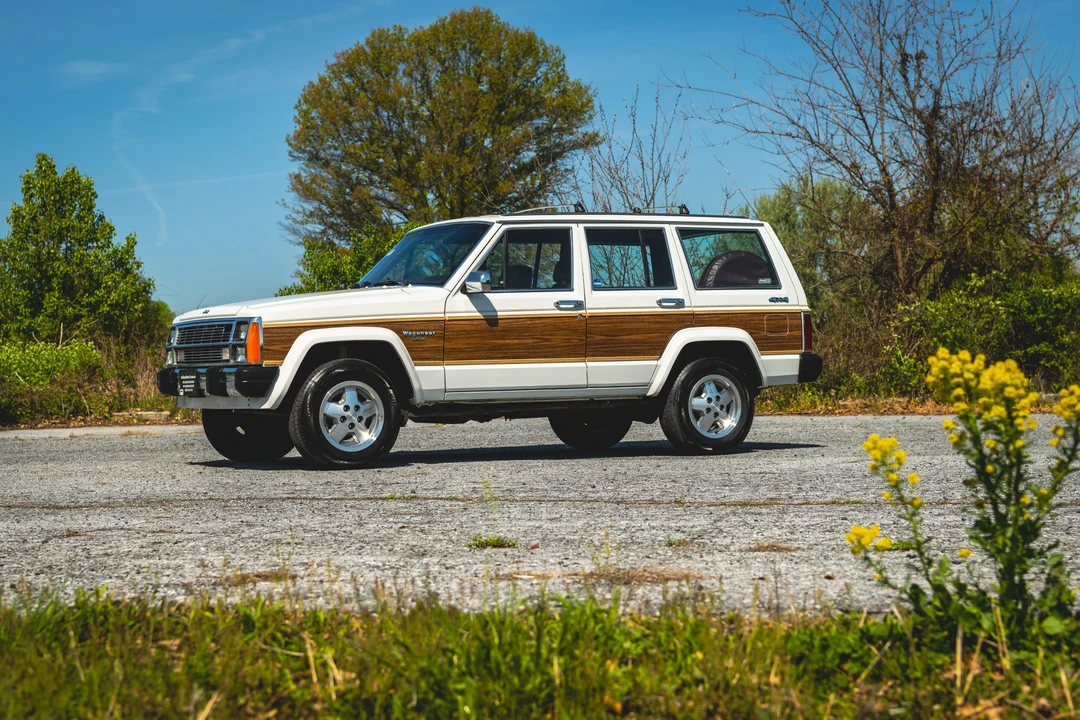 1988 Jeep XJ Wagoneer - Image 12 of 31