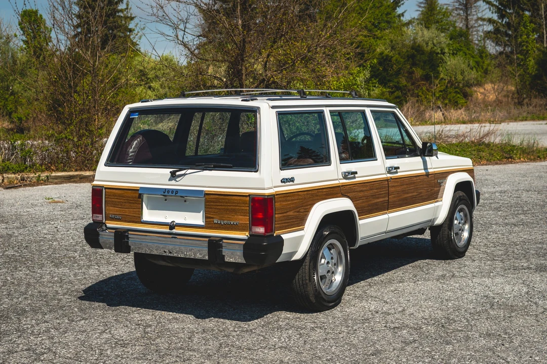 1988 Jeep XJ Wagoneer - Image 25 of 31