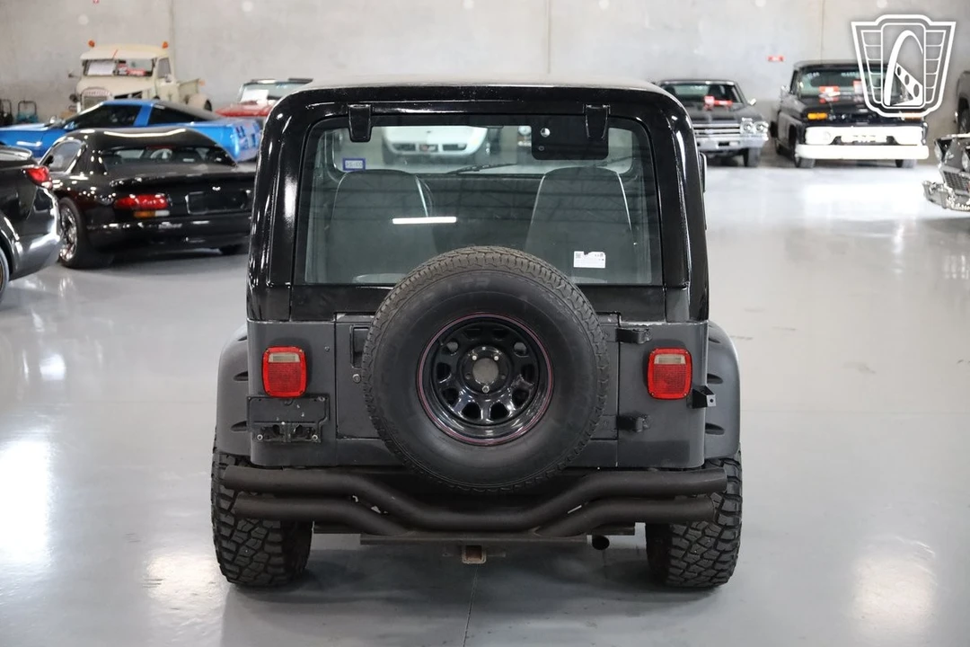 1988 Jeep YJ Wrangler - Image 10 of 12