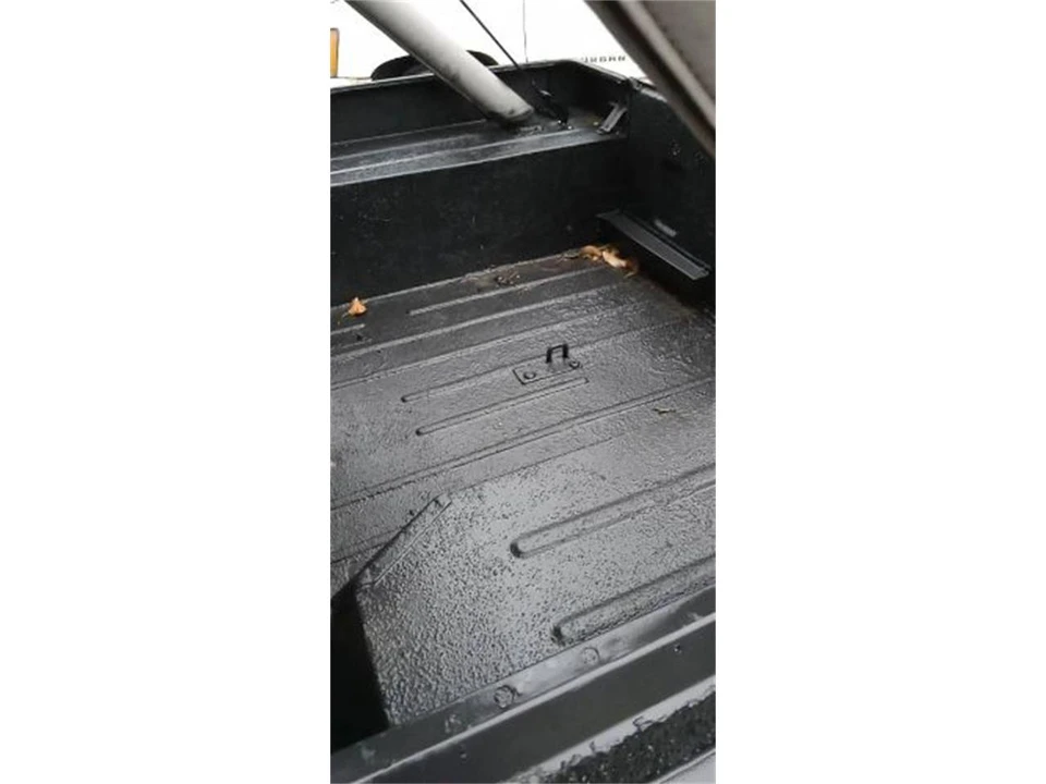1988 Jeep YJ Wrangler - Image 9 of 25