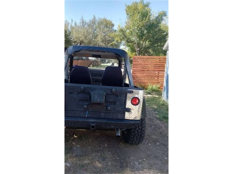 1988 Jeep YJ Wrangler - Image 24 of 25