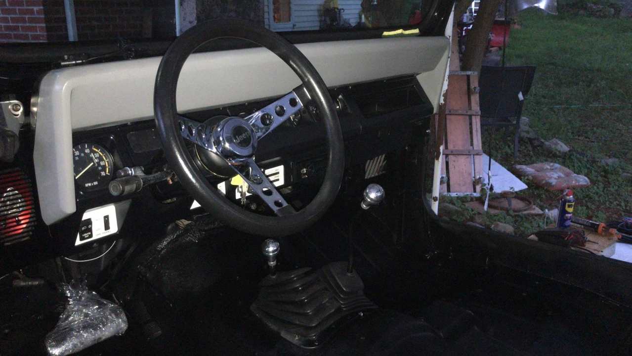 1988 Jeep YJ Wrangler - Image 17 of 17