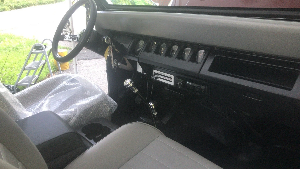 1988 Jeep YJ Wrangler - Image 9 of 11