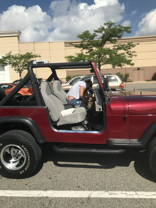 1988 Jeep YJ Wrangler - Image 10 of 17