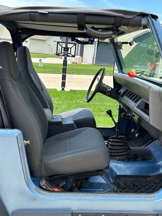 1988 Jeep YJ Wrangler - Image 5 of 12