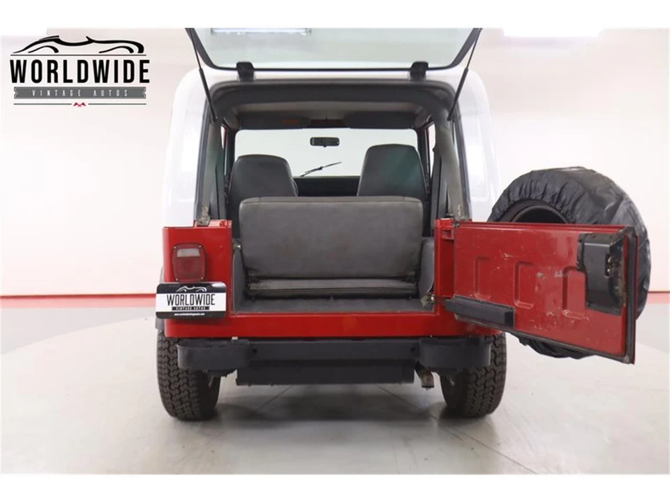1988 Jeep YJ Wrangler - Image 19 of 31