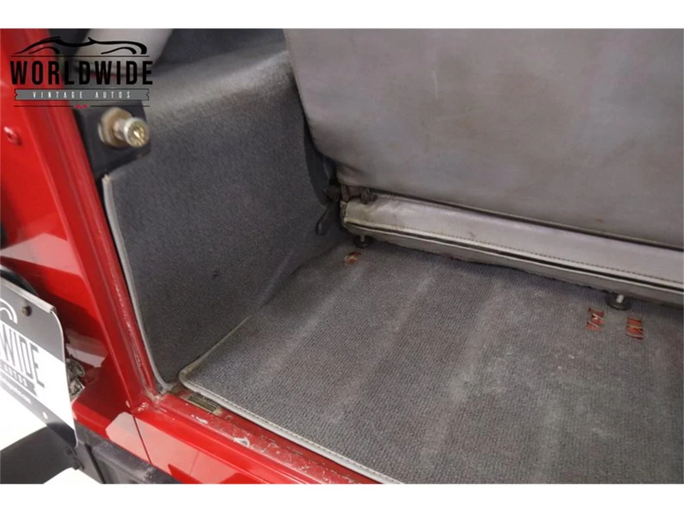 1988 Jeep YJ Wrangler - Image 20 of 31