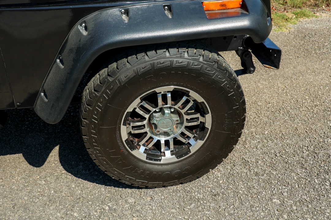 1988 Jeep YJ Wrangler - Image 25 of 31