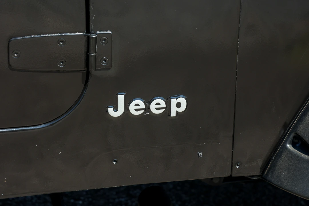 1988 Jeep YJ Wrangler - Image 22 of 31