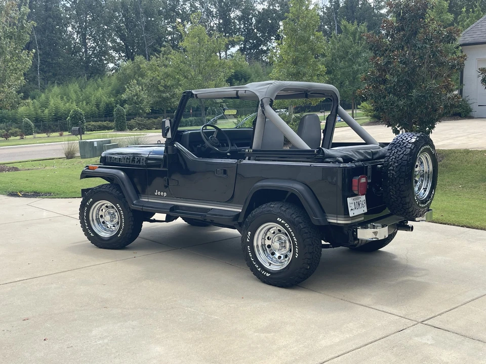 1988 Jeep YJ Wrangler - Image 7 of 31