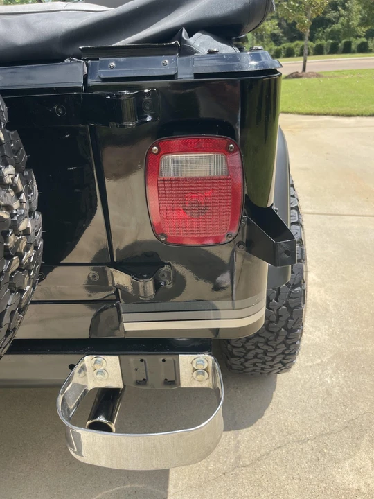 1988 Jeep YJ Wrangler - Image 29 of 31