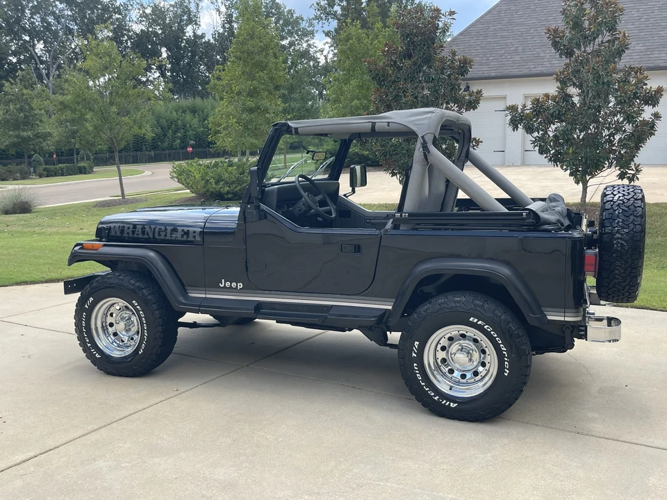 1988 Jeep YJ Wrangler - Image 10 of 31