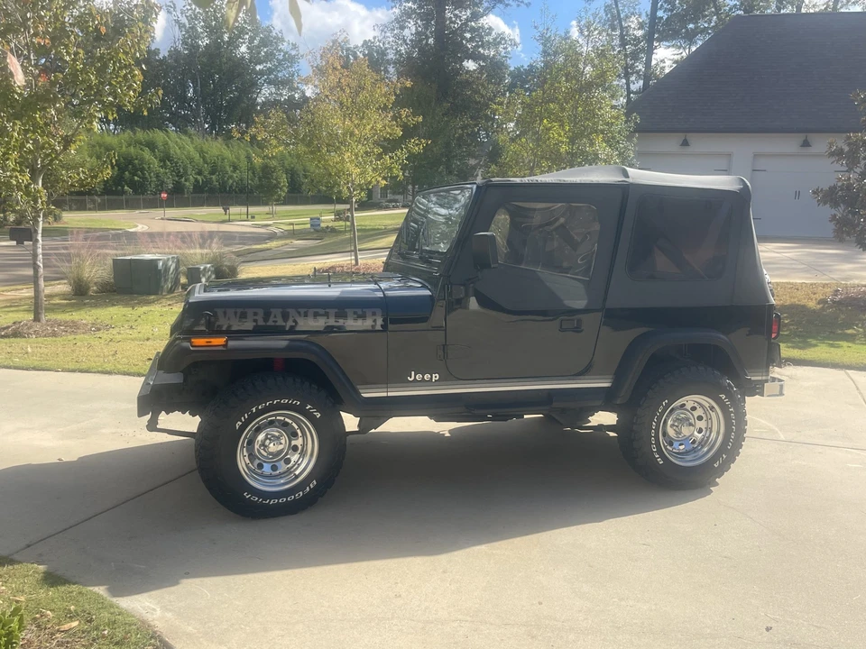 1988 Jeep YJ Wrangler - Image 16 of 31