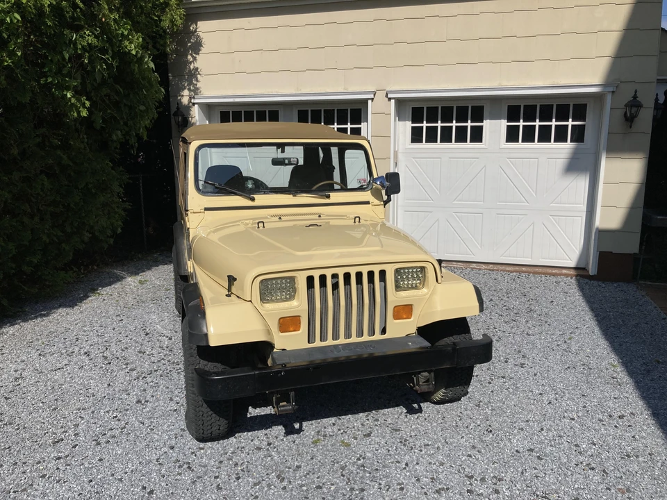 1988 Jeep YJ Wrangler - Image 25 of 31