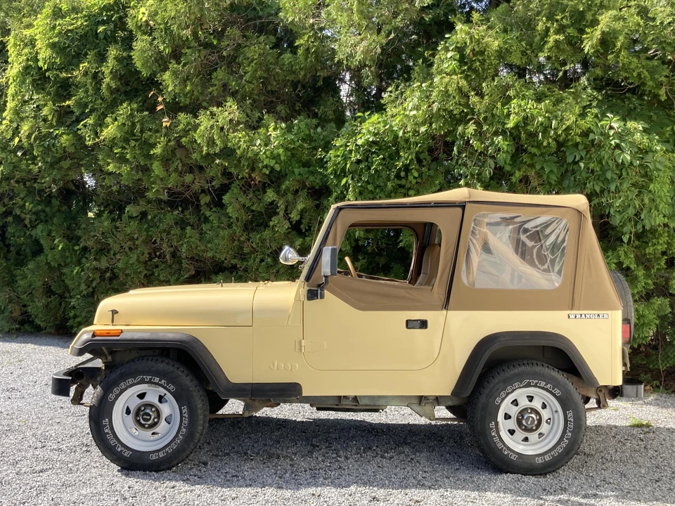 1988 Jeep YJ Wrangler - Image 10 of 31