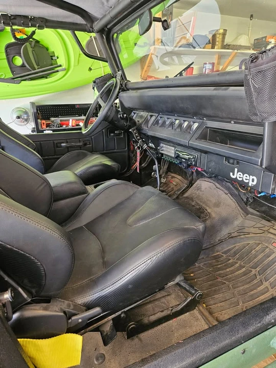 1988 Jeep YJ Wrangler - Image 5 of 10