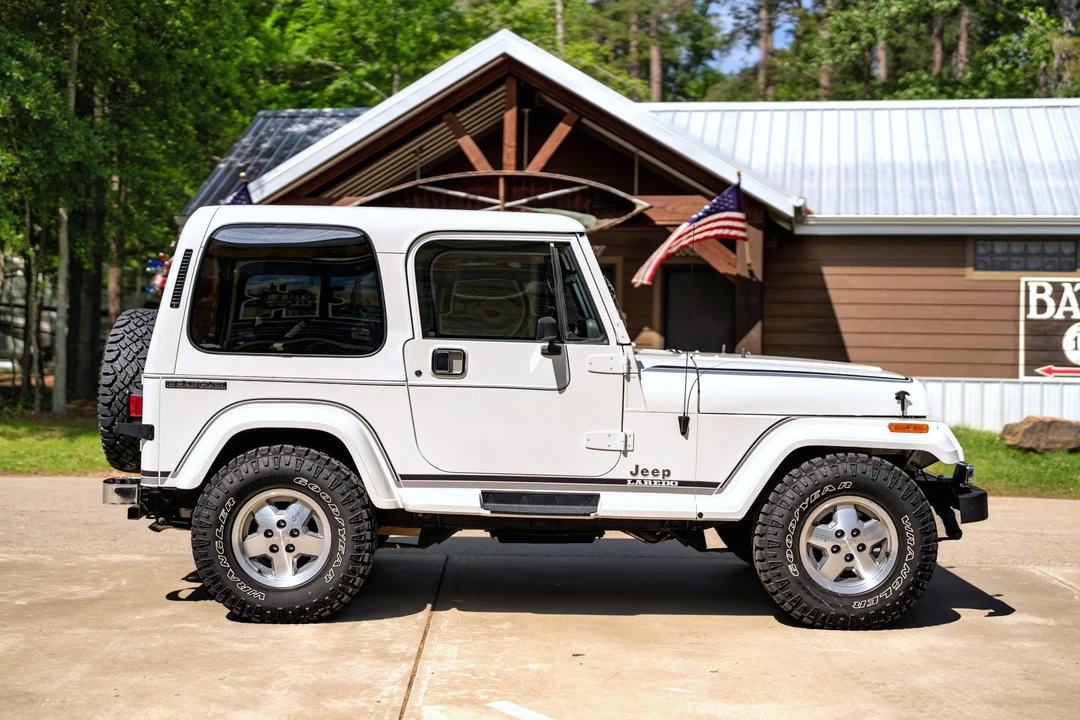 1988 Jeep YJ Wrangler - Image 29 of 31