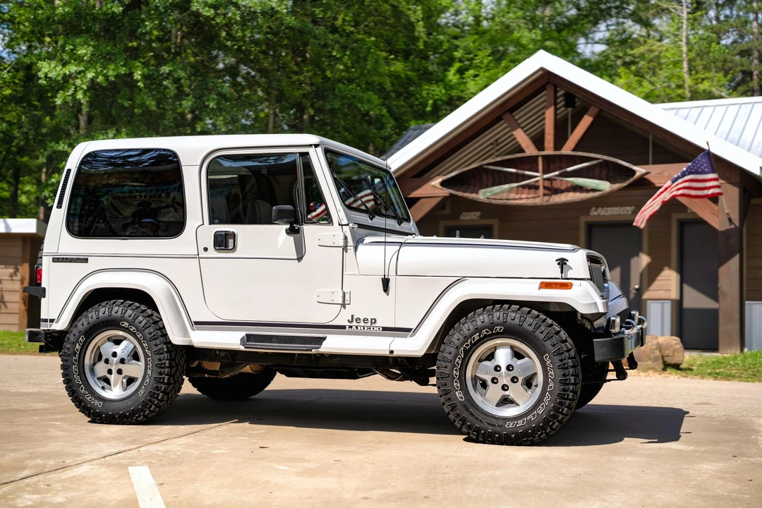1988 Jeep YJ Wrangler - Image 30 of 31