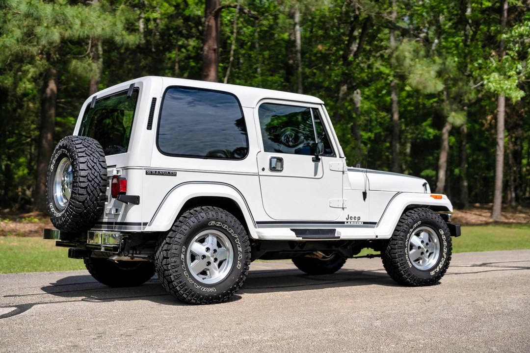 1988 Jeep YJ Wrangler - Image 6 of 31