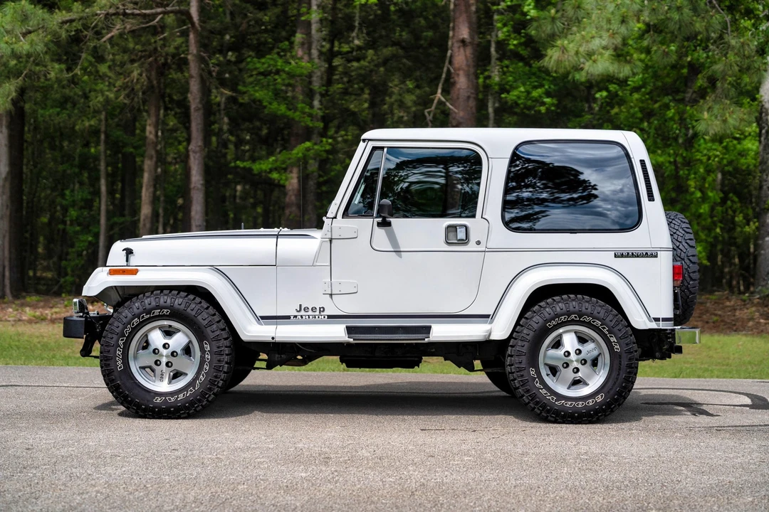 1988 Jeep YJ Wrangler - Image 3 of 31