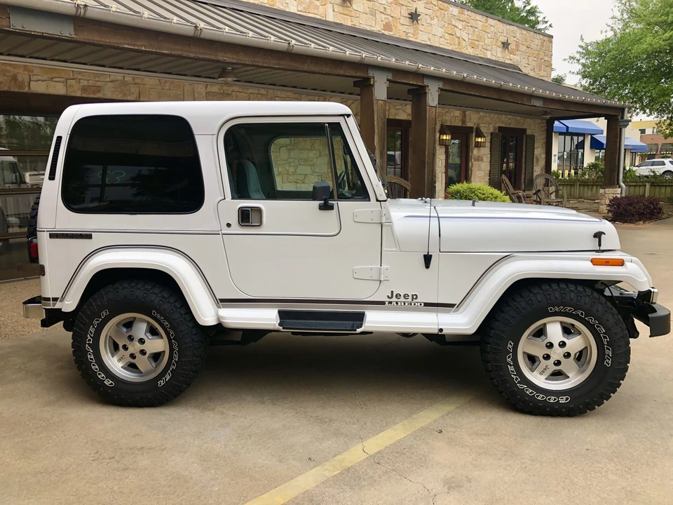 1988 Jeep YJ Wrangler - Image 17 of 31