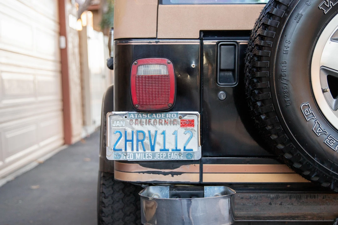 1988 Jeep YJ Wrangler - Image 27 of 31