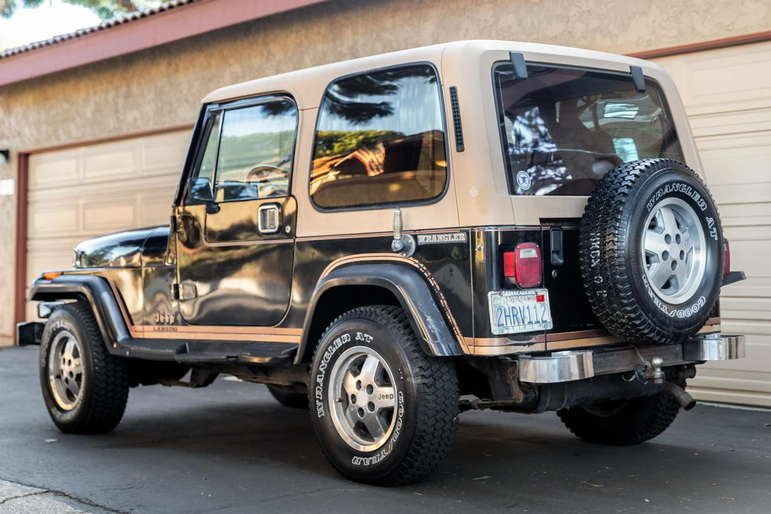 1988 Jeep YJ Wrangler - Image 4 of 31