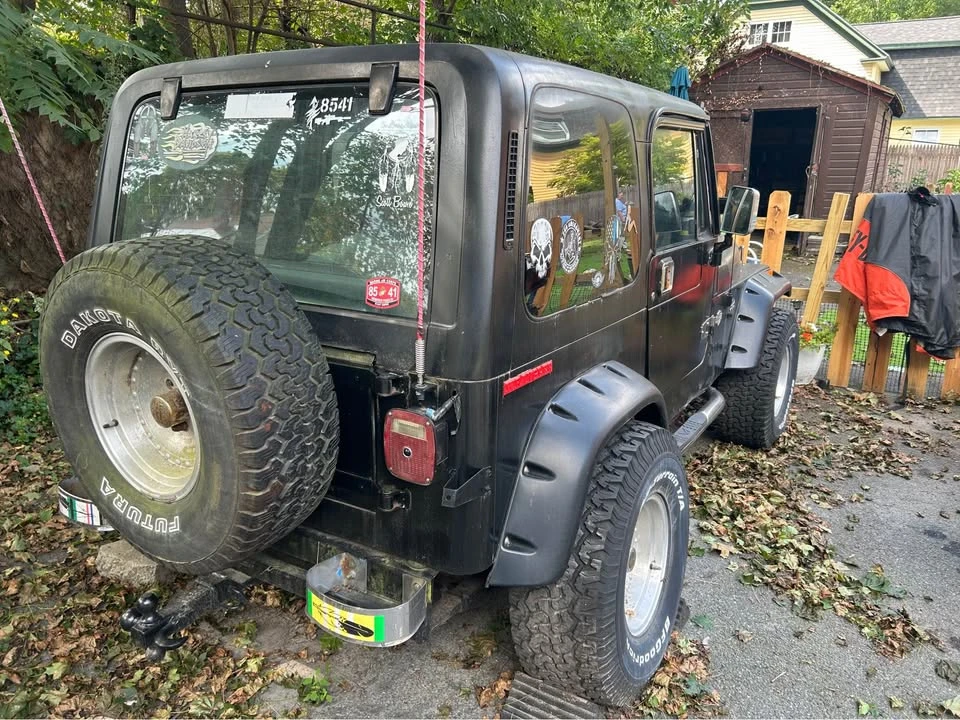 1988 Jeep YJ Wrangler - Image 5 of 10