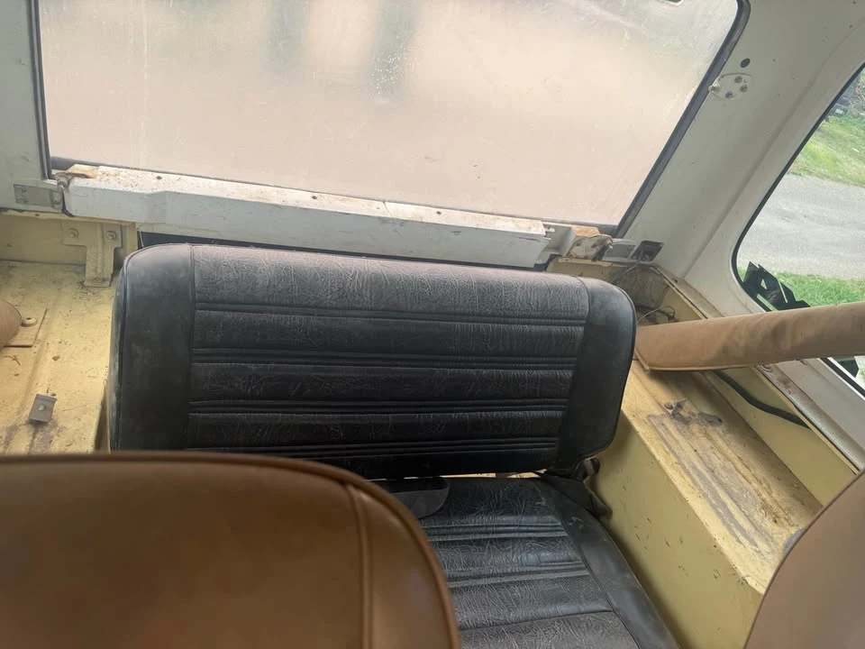 1988 Jeep YJ Wrangler - Image 6 of 6