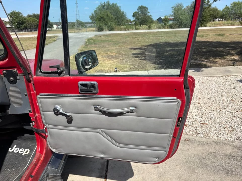 1988 Jeep YJ Wrangler - Image 13 of 18