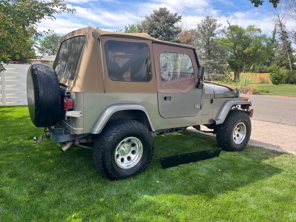 1988 Jeep YJ Wrangler - Image 5 of 8