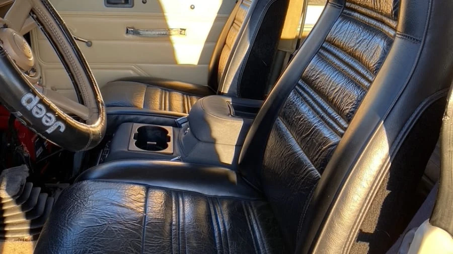 1988 Jeep YJ Wrangler - Image 5 of 14