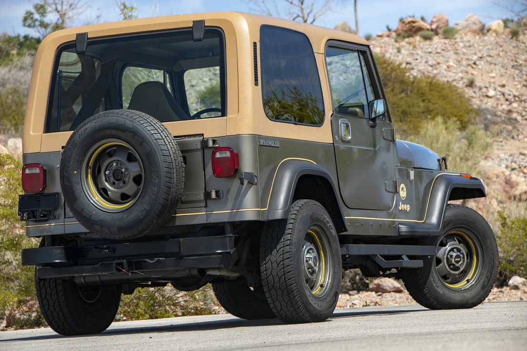 1988 Jeep YJ Wrangler - Image 19 of 31