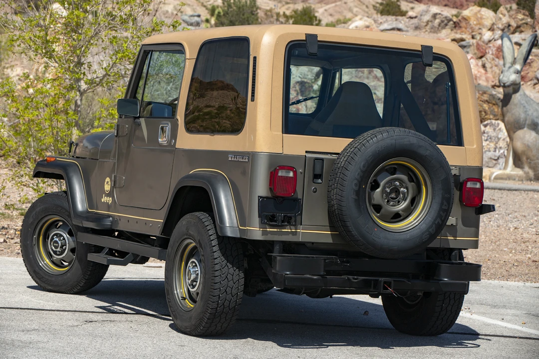 1988 Jeep YJ Wrangler - Image 11 of 31