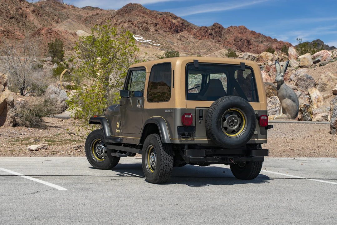 1988 Jeep YJ Wrangler - Image 10 of 31
