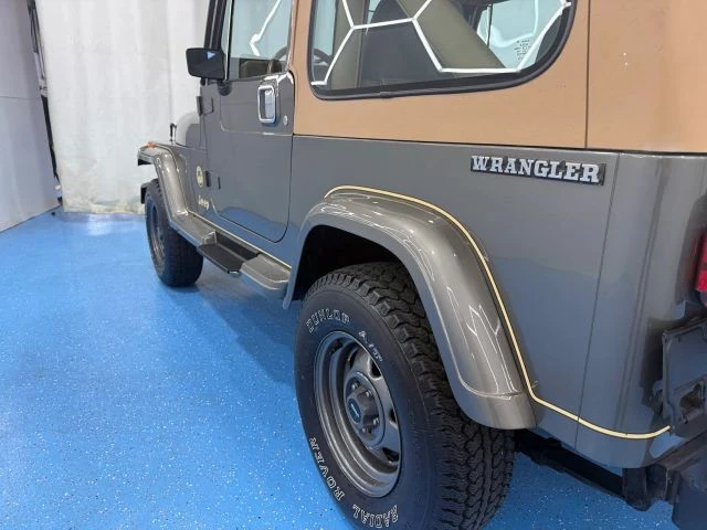 1988 Jeep YJ Wrangler - Image 8 of 31