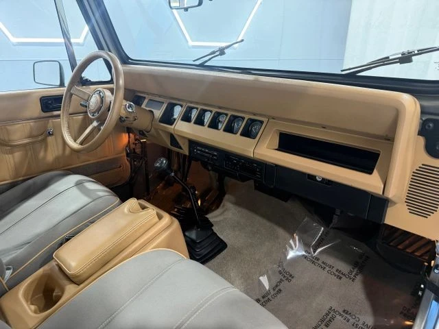 1988 Jeep YJ Wrangler - Image 15 of 31
