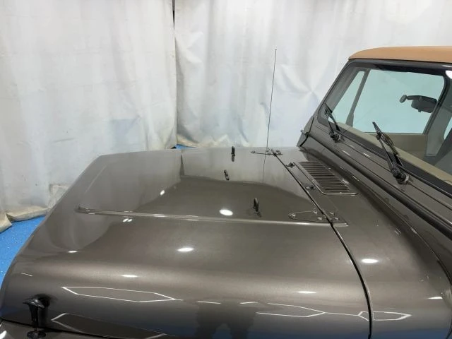 1988 Jeep YJ Wrangler - Image 11 of 31
