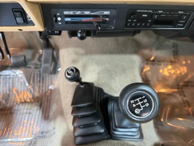1988 Jeep YJ Wrangler - Image 27 of 31
