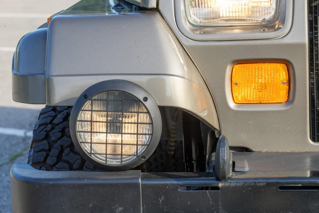 1988 Jeep YJ Wrangler - Image 18 of 31