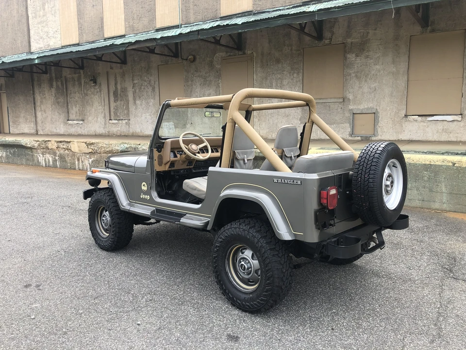 1988 Jeep YJ Wrangler - Image 9 of 31