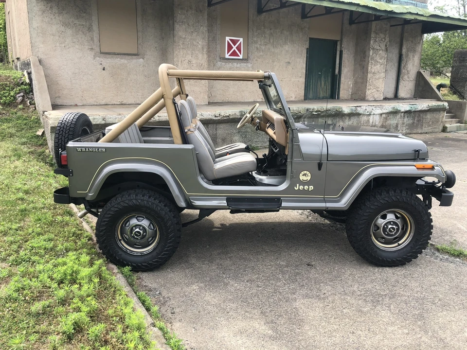 1988 Jeep YJ Wrangler - Image 14 of 31