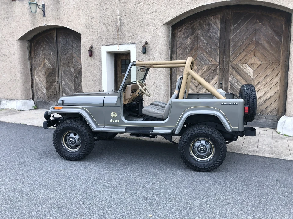 1988 Jeep YJ Wrangler - Image 20 of 31