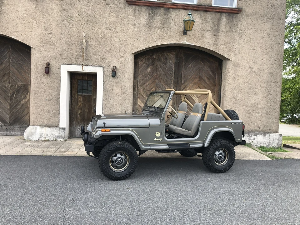 1988 Jeep YJ Wrangler - Image 21 of 31
