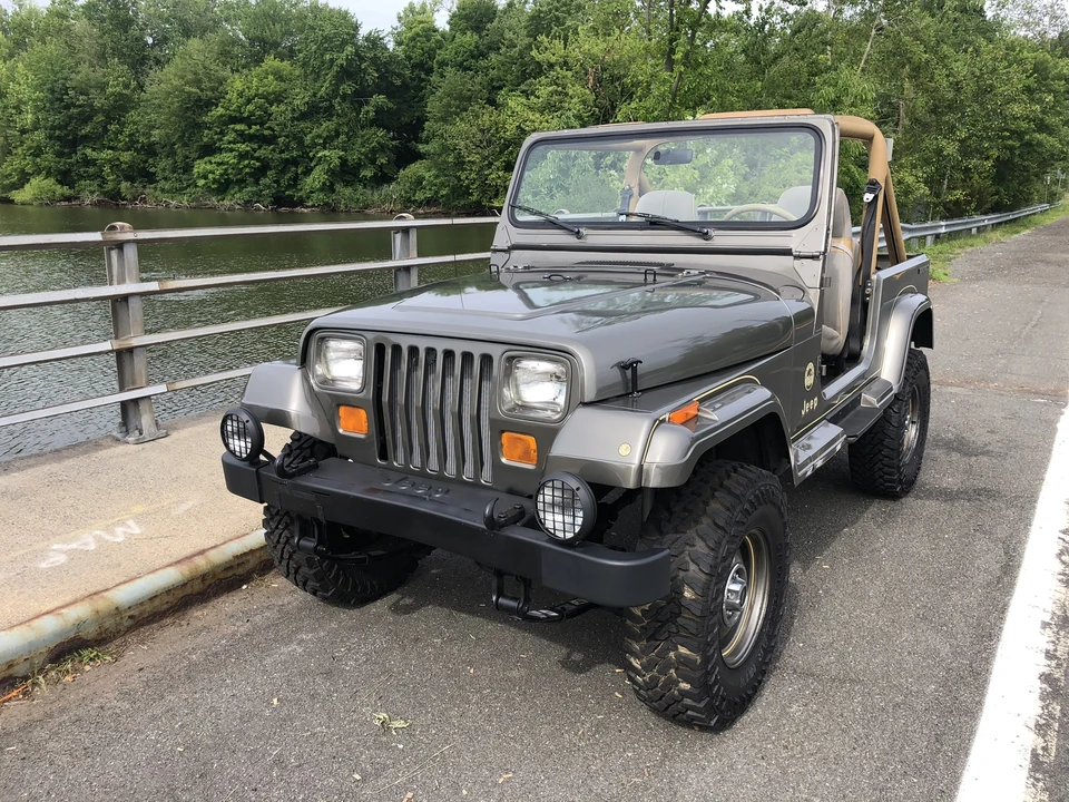 1988 Jeep YJ Wrangler - Image 28 of 31